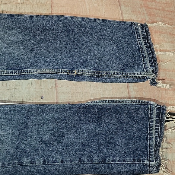 We The Free Straight Leg Jeans - Picture 3 of 10